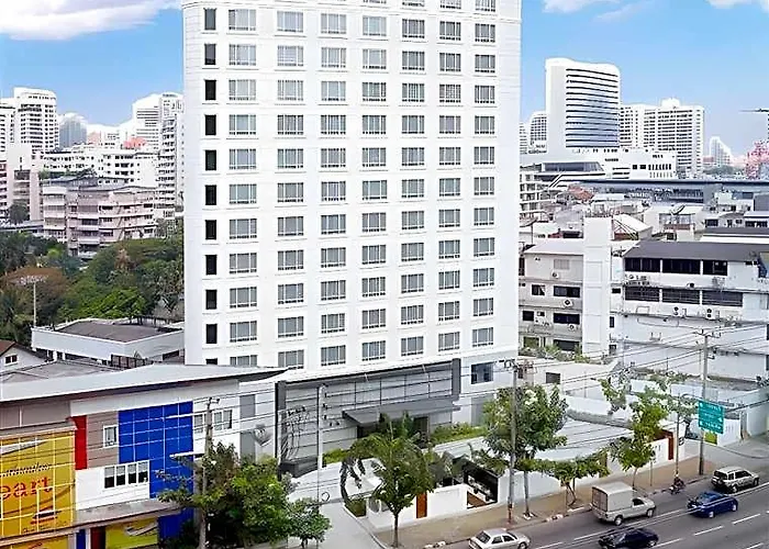 Hotel Nh Asoke 4*